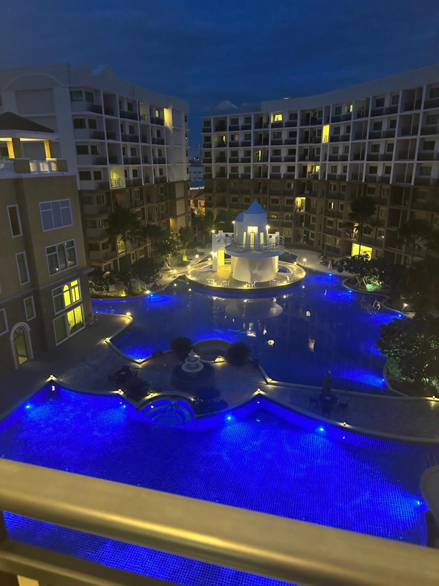 Arcadia Beach Con Pattaya Εξωτερικό φωτογραφία