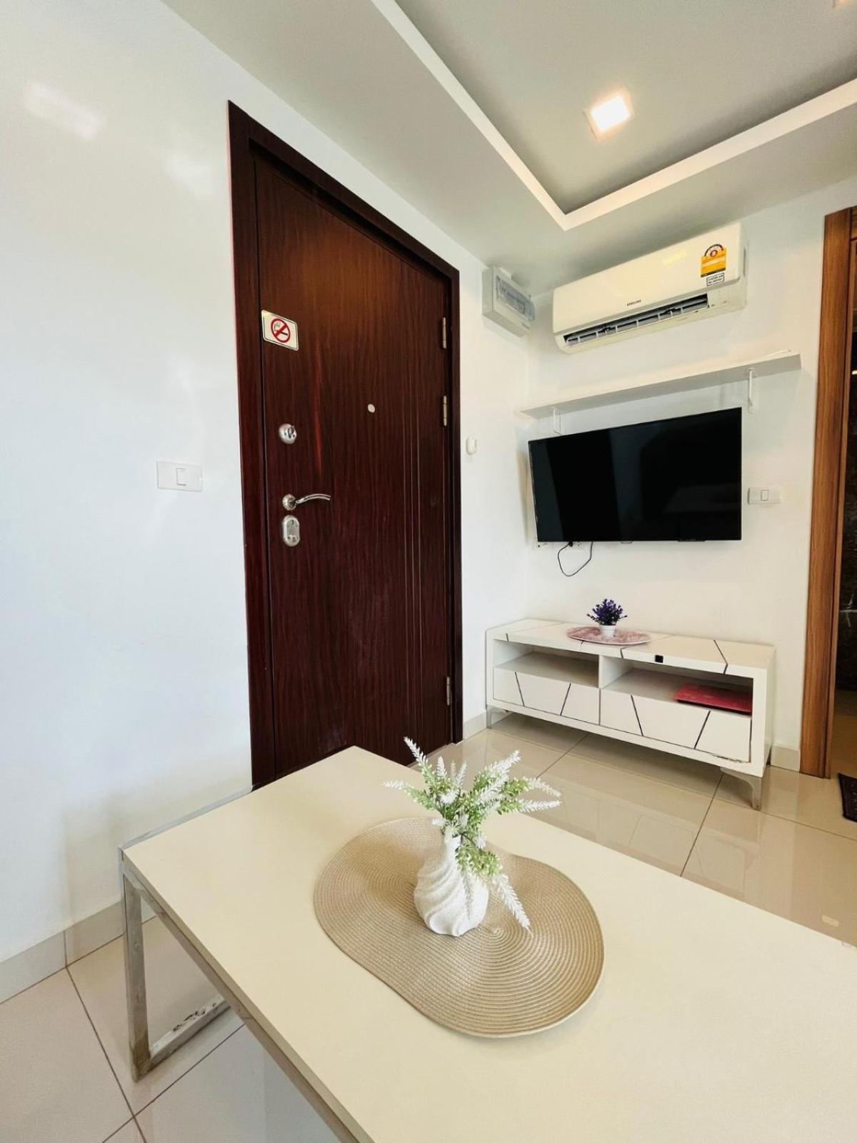 Arcadia Beach Con Pattaya Δωμάτιο φωτογραφία